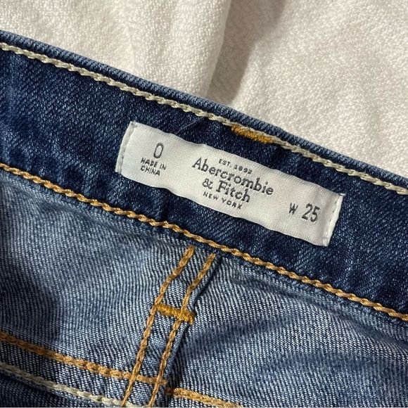 0 W25 Blown Out Distressed Cuffed Blue Jeans Abercrombie & Fitch - Picture 8 of 8